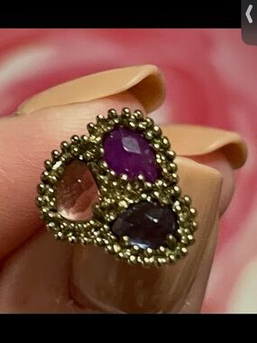 Kendra Scott studs